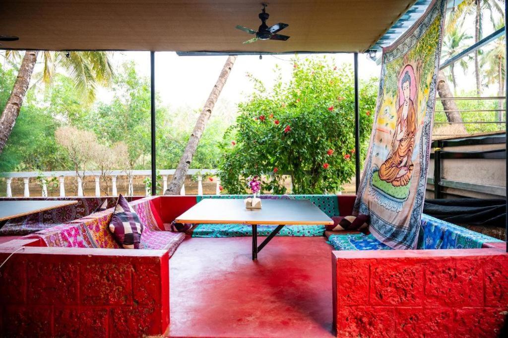 Vintage Beach Resort Agonda Eksteriør bilde