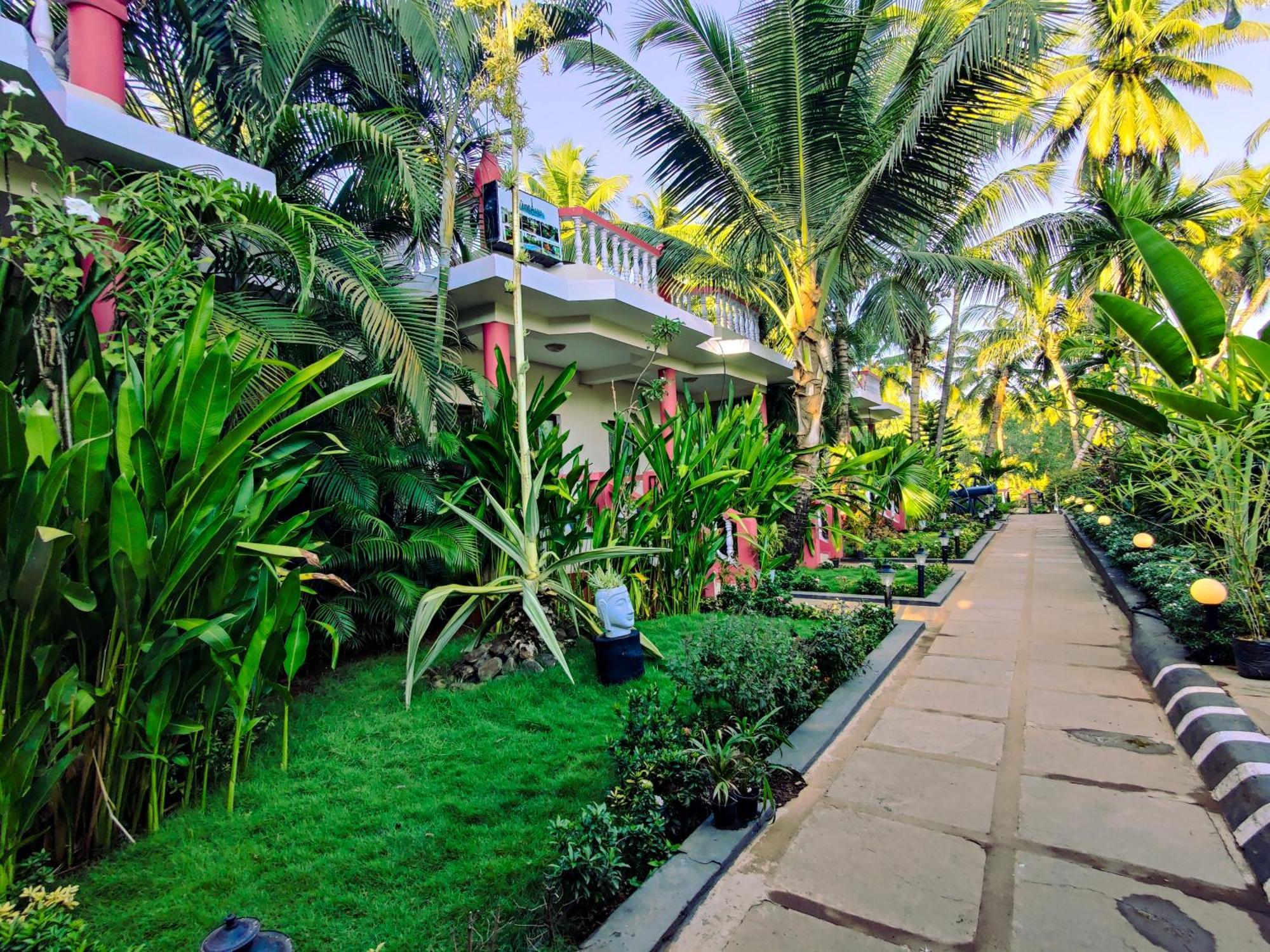 Vintage Beach Resort Agonda Eksteriør bilde